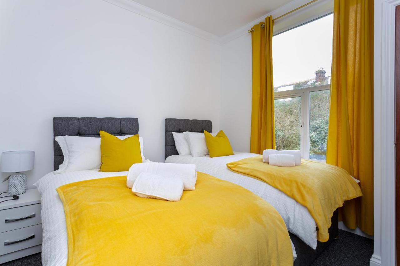 ลักชัวรี กรานาดา อพาร์ตเมนต์ Apartment พอร์ตสมัธ ห้อง รูปภาพ