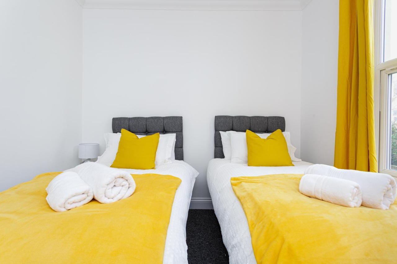 ลักชัวรี กรานาดา อพาร์ตเมนต์ Apartment พอร์ตสมัธ ห้อง รูปภาพ