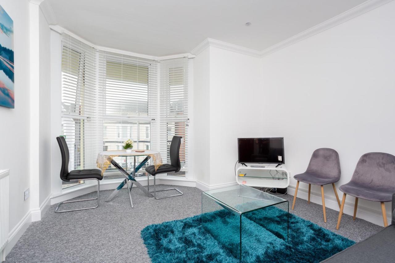 ลักชัวรี กรานาดา อพาร์ตเมนต์ Apartment พอร์ตสมัธ ห้อง รูปภาพ