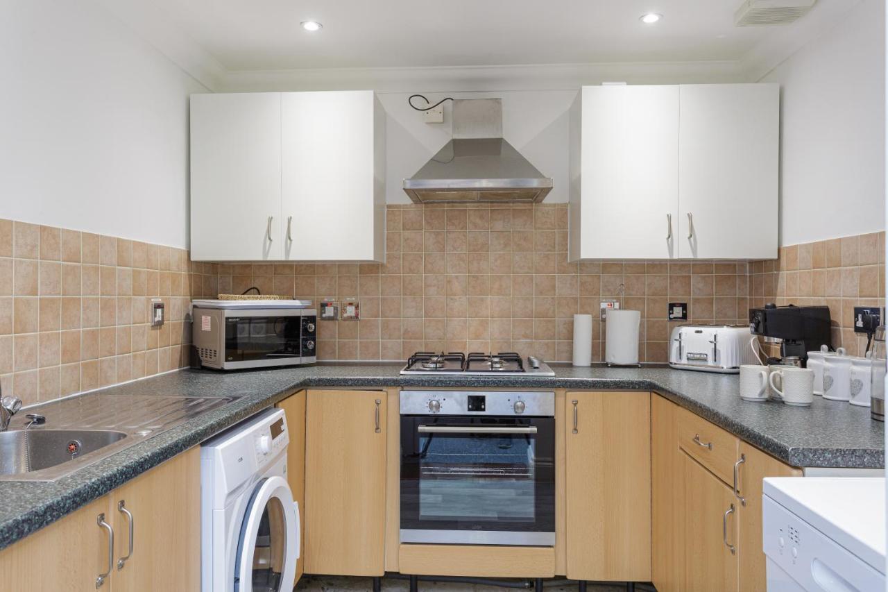 ลักชัวรี กรานาดา อพาร์ตเมนต์ Apartment พอร์ตสมัธ ห้อง รูปภาพ