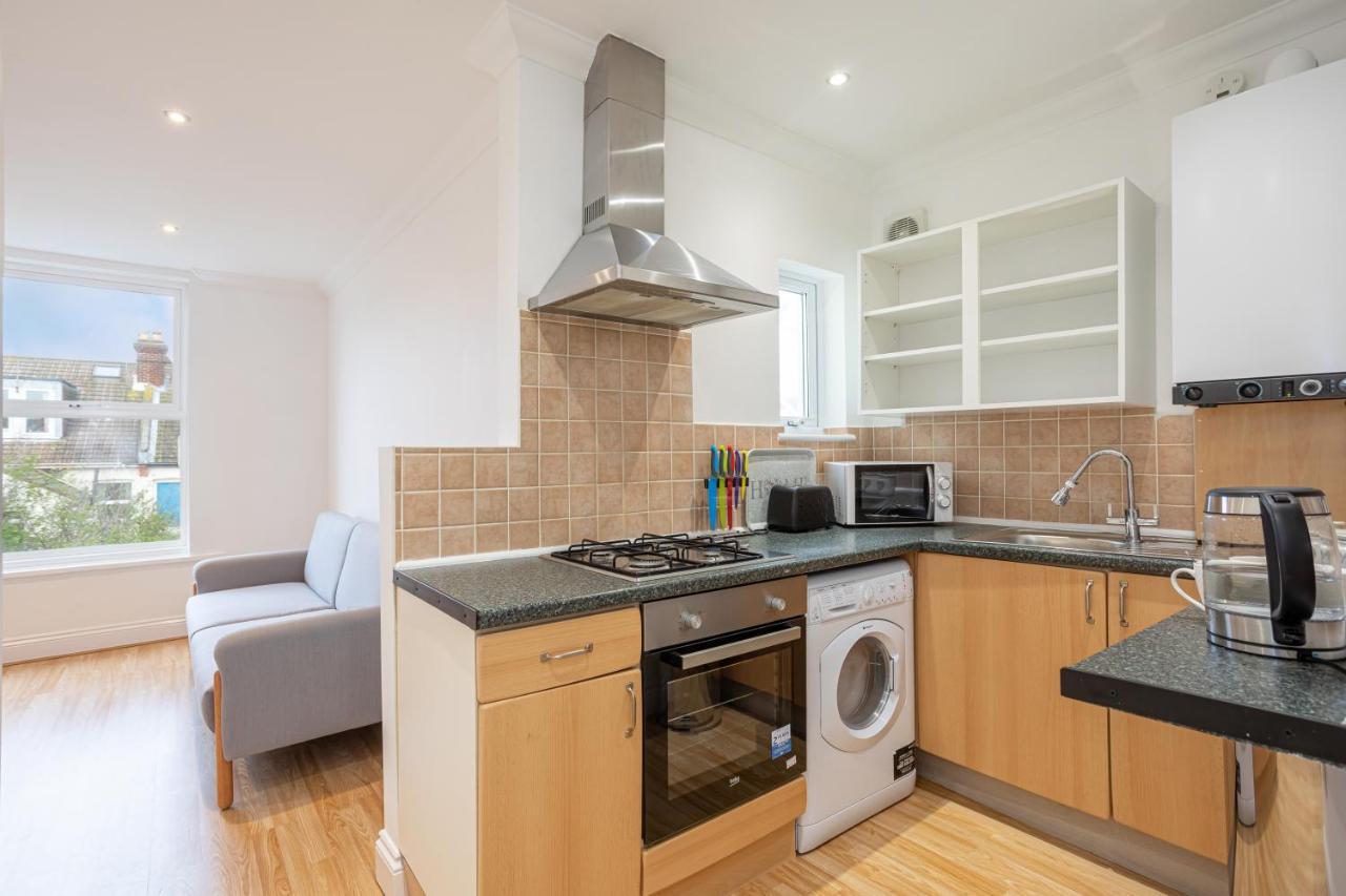 ลักชัวรี กรานาดา อพาร์ตเมนต์ Apartment พอร์ตสมัธ ภายนอก รูปภาพ