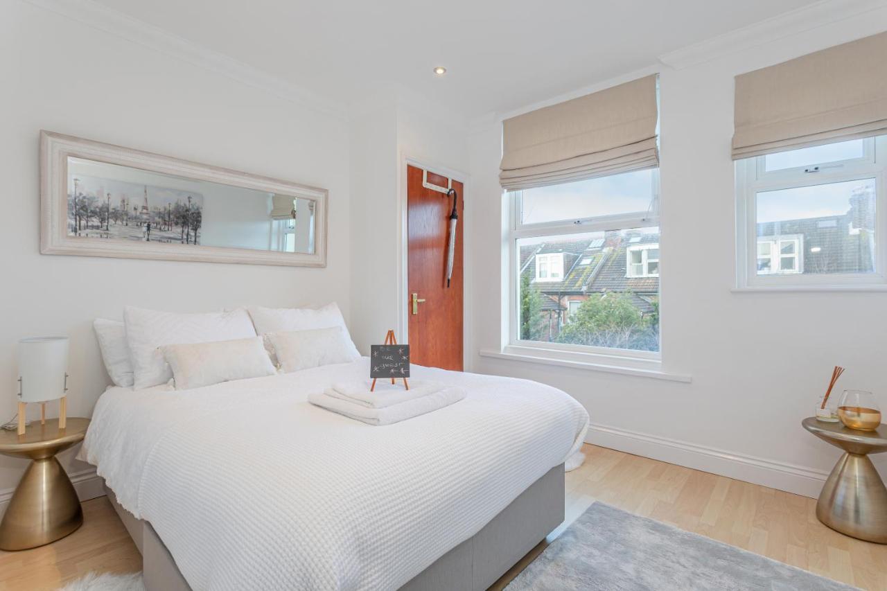 ลักชัวรี กรานาดา อพาร์ตเมนต์ Apartment พอร์ตสมัธ ภายนอก รูปภาพ